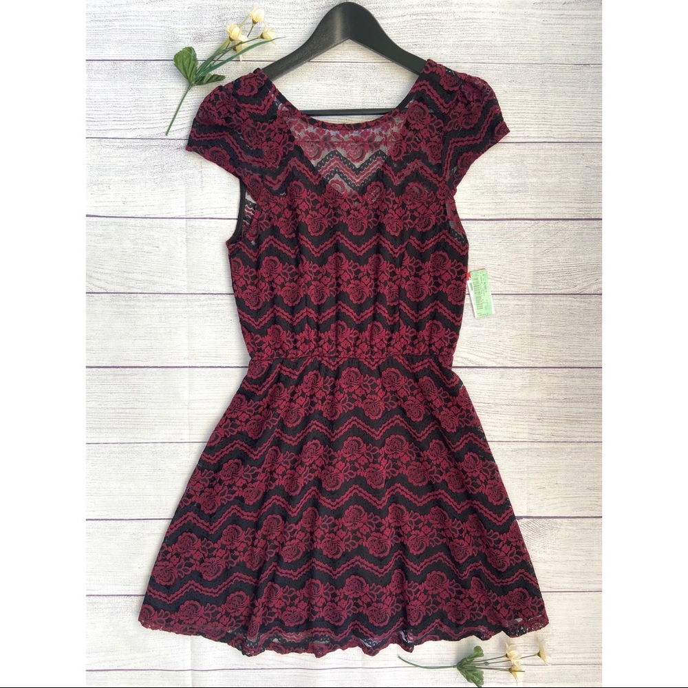 Joe Boxer All Over Lace Short Sleeve Dress